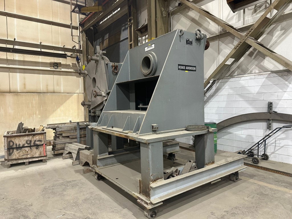 Aronson HS80V 90,000LB Welding Positioner image is available